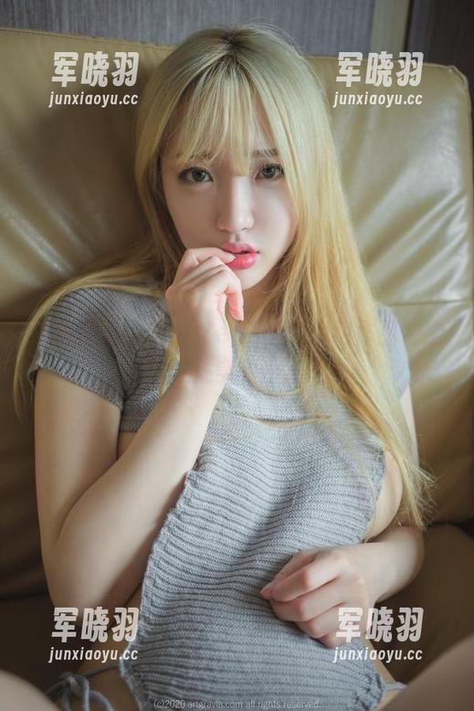 Son Ye Eun 惊艳登场!Son Ye Eun的旗袍作品,细节之处藏着小心思